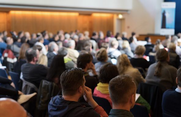 Neuerungen im SGB VIII NRW und ihre Auswirkungen auf familienähnliche Betreuungsformen Was Einrichtungen und Dienste jetzt wissen müssen